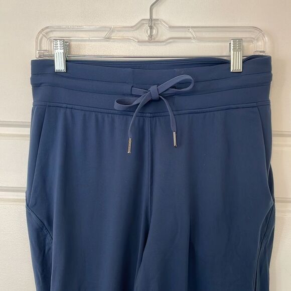 Lululemon Ready to Rulu jogger - Picture 10 of 16